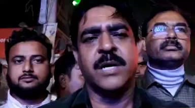 ক্যানিং ২: 'ওয়াকফ বোর্ডে ডেপুটেশন দেওয়ার নাম করে বাজার গরম করছেন' নওশাদ কে তোপ দাগলেন শওকত মোল্লা