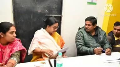 সোনারপুর: ক্ষুদিরাবাদ এলাকায় বাংলার ভোট রক্ষা শিবির ক্যাম্প পরিদর্শন করেন সোনারপুর উত্তর বিধানসভা কেন্দ্রের বিধায়িকা