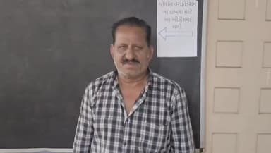 ઘોઘા: ઘોઘા માલમવાડા વિસ્તારમાંથી દેશી દારૂ સાથે એક ઈસમને ઝડપી લેતી ઘોઘા પોલીસ