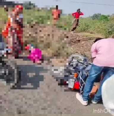 पेटलावद: भेरूघाट पर अज्ञात वाहन ने बाइक को मारी टक्कर, बाइक सवार महिला-पुरुष घायल