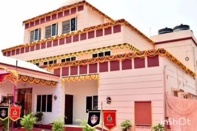 କଟକ ପୌରାଞ୍ଚଳ: ଚାକିରି କରିବାକୁ ଆସି ଗାଡି ଓ ମୋବାଇଲ ଚୋରି କରିବା ଅଭିଯୋଗରେ ବାରଂଗ ଥାନାରେ ମଙ୍ଗଳବାର ଏତଲା