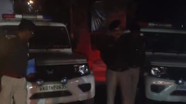 बेलागंज थाना क्षेत्र में विधि व्यवस्था डीएसपी रवि प्रकाश सिंह ने डायल 112 की का/र्यों का किया नि/री/क्षण.
#belaganjnews ...