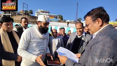 👹यूकेडी नेता राजू भैया ने लोहाघाट की कोली ढेक झील में पर्यटकों के लिए सुविधाओं के विस्तार व झील में सूखे हुए पेड़ों के न...