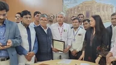 बाड़मेर: रेगिस्तान में नया कीर्तिमान, बाड़मेर के 45 BLO और सुपरवाइजर को सम्मानित किया गया, मतदाता सूची डिजिटाइजेशन में जिला अव्वल