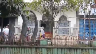 ইংরেজবাজার: মুখ্যমন্ত্রী মুখে যেটা বলেন তার বিপরীত করেন ওয়াকাফ সংশোধনী আইনের সমর্থন প্রসঙ্গে পুরাটুলিতে বললেন বিজেপি নেতা