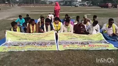 কোচবিহার ১: কেন্দ্র সরকারের বিরুদ্ধে বঞ্চনার অভিযোগ তুলে রাস তলার মাঠে আমরণ অনশনে বসলো কোচ রাজবংশী কামতাপুরী জাতীয় দল সংগঠনের সদস্য