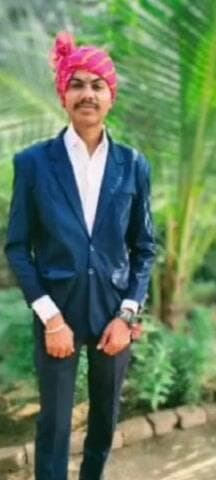 જેસર: જેસર તાલુકાના વીરપુર ગામનો ગૌરવ વધ્યો
વીરપુર ગામના યુવાન ભાઈઓ અને બહેનોએ પોલીસ વિભાગમાં સફળતા મેળવી
ગામનું નામ રોશન કર