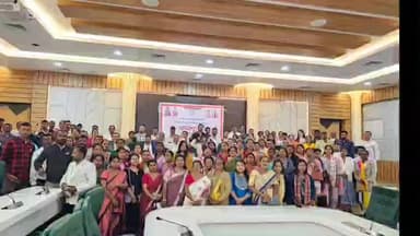 তিনিচুকীয়া: সদৰত বিধানসভা সমষ্টিৰ বি এল এ-২ সকলৰ কৰ্মশালাত উপস্থিত বিধায়ক সঞ্জয় কিষান