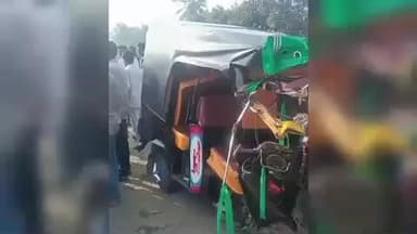 पैठण: ट्रॅक्टर अपे रिक्षा च्या झालेल्या अपघातातील महिलेचा मृत्यू पैठण धनगाव रोडवर घडला होता अपघात