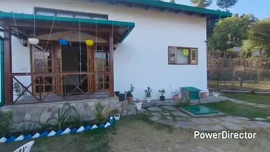 रामगढ़: तल्ला रामगढ़ और नथुवाखान में अवैध रूप से संचालित होम स्टे और होटलों के खिलाफ जिला पर्यटन विभाग ने की कार्रवाई