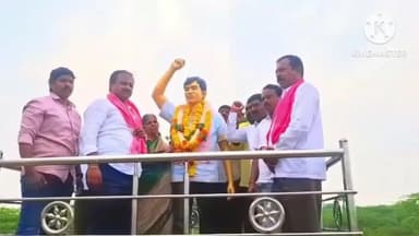 ఘన్పూర్ స్టేషన్: దేవరుప్పల మండలం గొల్లపల్లిలో తెలంగాణ తొలి విద్యార్థి అమరుడు శ్రీకాంతా చారి వర్ధంతి సందర్భంగా నివాళులర్పించిన BRSనేతలు