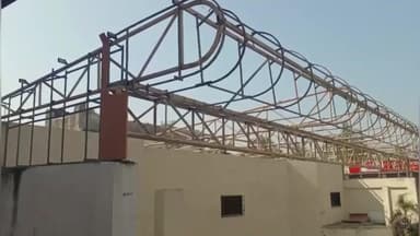 નવસારી: રંગવિહાર તોડી પાડવાની કામગીરી અંગે લોકોમાં રોષ, આયોજન વગરની કામગીરીના આક્ષેપ