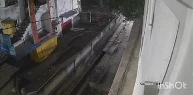 କଟକ ପୌରାଞ୍ଚଳ: କଟକ ବାଦାମବାଡ଼ି ଅଞ୍ଚଳରେ ଟ୍ରାକ୍ଟର ଦୁର୍ଘଟଣା, ଭାଙ୍ଗିଲା ଘର ପାଚେରୀ