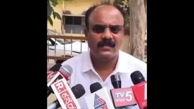 ಹಾಸನ: ಜಿಲ್ಲೆಯ ಅಭಿವೃದ್ಧಿಗೆ ಯಾವುದೇ ಅನುದಾನ ನೀಡದ ಸಿಎಂ ಹಾಸನಕ್ಕೆ ಬರುತ್ತಿರುವುದು ಹಾಸ್ಯಸ್ಪದ ನಗರದಲ್ಲಿ ವಕೀಲ ದೇವರಾಜೇಗೌಡ ಹೇಳಿಕೆ