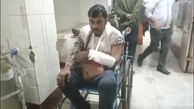 রানাঘাট ২: কৃষ্ণনগর থেকে ফেরার পথে পথ দুর্ঘটনায় কবলে এক স্কুল শিক্ষক ও তার সহযোগী,গুরুতর অবস্থায় পাঠানো হলো রানাঘাট হাসপাতালে