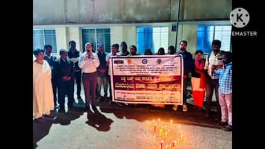 ಚಿಕ್ಕಬಳ್ಳಾಪುರ: ನಗರದಲ್ಲಿ ವಿಶ್ವ ಏಡ್ಸ್ ದಿನದ ಅಂಗವಾಗಿ ಮೇಣದ ಬತ್ತಿ ಬೆಳಕು ಜಾಥಾ ಕಾರ್ಯಕ್ರಮ