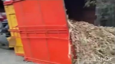 शिरुर अनंतपाळ: येरोळ येथील सार्वजनिक स्मशानभूमी जवळील चढावर उसाची ट्रॉली उलटली शेतकरी व ट्रॅक्टर चालक थोडक्यात बचावले