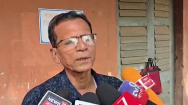 সিউড়ি ১: ১০ নম্বর ওয়ার্ডের কাউন্সিলর পদ থেকে অব্যাহতি চেয়ে চিঠি দেওয়া প্রসঙ্গে একাধিক মন্তব্য করলেন BJP জেলা সহ-সভাপতি