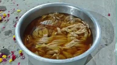 ஓசூர்: அழகன் ஸ்ரீ முருகன் மலைக் கோயிலில் மகாதீபம் ஏற்றி வழிபாடு. நூற்றுக்கணக்கான பக்தர்கள் பக்தி பரவசம்