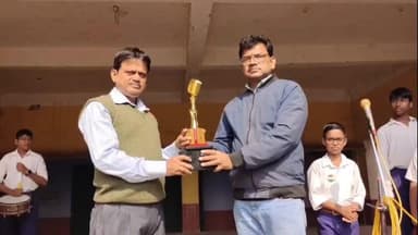 দুবরাজপুর: দিল্লির জাতীয় কবিমঞ্চে সাঁওতালি সুরে বাজল বীরভূম, ২৩ ভাষার ভিড়ে উজ্জ্বল শিবু সরেন!