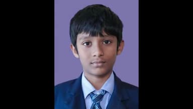 ദേവികുളം: അടിമാലി തോക്കുപാറയിൽ വീട്ടിലെ ബാത്റൂമിൽ തൂങ്ങിയ നിലയിൽ കണ്ടെത്തിയ അഞ്ചാം ക്ലാസ് വിദ്യാർത്ഥി മരിച്ചു