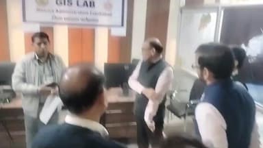 उपायुक्त डॉ. विवेक भारती ने लघु सचिवालय में किया निरीक्षण, स्वच्छता व समयबद्ध कार्य निपटान पर दिए निर्देश