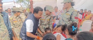 दंतेवाड़ा: बीजापुर मुठभेड़ में शहीद जवानों को विधायक चैतराम अटामी और विधायक मंडावी ने दी श्रद्धांजलि