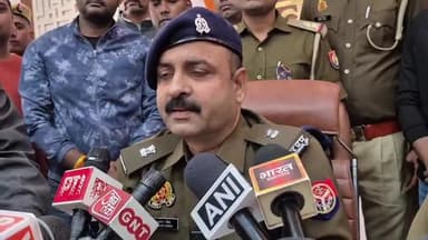 देेेवरिया: देवरिया पुलिस ने बड़ी चोरी का पर्दाफाश किया, 81 लाख नगद और 40 लाख के गहने बरामद, 3 शातिर चोर गिरफ्तार