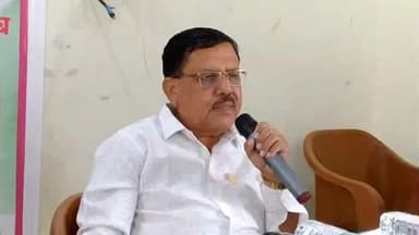 नंदुरबार: काँग्रेसचे जिल्हा कार्याध्यक्ष दिलीप नाईक यांचा प्रदेशाध्यक्षांकडे राजीनामा सुपूर्द...