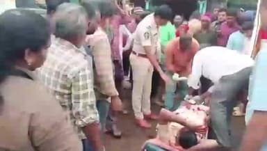 కొండపి: సింగరాయకొండ బాలాజీ నగర్ వద్ద యువకుడిని ఢీ కొట్టిన ఆర్టీసీ బస్సు, యువకుడికి తీవ్ర గాయాలు ఆస్పత్రికి తరలింపు