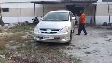 ಸೂಪಾ: ಅಕ್ರಮವಾಗಿ ಗೋಮಾಂಸ ಸಾಗಿಸುತ್ತಿದ್ದ ವಾಹನವನ್ನು ಅನ್ಮೋಡಾದಲ್ಲಿ ವಶಪಡಿಸಿಕೊಂಡ ಪೊಲೀಸರು