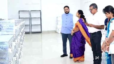 జనగాం: ఎన్నికలు ప్రశాంత వాతావరణంలో జరగాలి రఘునాథపల్లి పోస్టల్ బ్యాలెట్ ఫెసిలిటేషన్ కేంద్రాన్ని సందర్శించిన జిల్లా కలెక్టర్