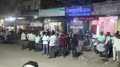 पैठण: विहामांडवा येथील अखंड हरिनाम सप्ताहला . मनोज जरांगे यांची उपस्थिती