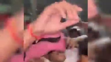 1 जेल से बाहर आया
11 को अंदर ले गया
#आगरा –आर्म्स एक्ट और हत्या प्रयास के आरोपी राजू चौहान के जेल से एक साल बाद बाहर आने...