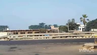 कोटवा: कोटवा के दीपउ मोड़ के पास एनएच पर हुई भीषण दुर्घटना के बाद प्रशासन ने बुधवार देर रात अवैध कट को किया बंद