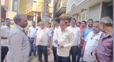 ಮೈಸೂರು: ಸುಣ್ಣದ ಕೆರೆಯಲ್ಲಿ ಶಾಸಕ ಟಿ ಎಸ್ ಶ್ರೀವತ್ಸ ಅವರಿಂದ ಮನೆ ಮನೆ ಪಾದಯಾತ್ರೆ