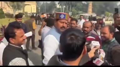 पगला गया हैँ क्या रे पत्रकार भाई बीरेंद्र विधायक #TejashwiYadav #bhaibirendra #viralvideochallenge #biharnewstoday #tre...