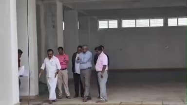 ஓசூர்: பேருந்துநிலையம் அருகே கட்டப்பட்டு வரும் நவீன வணிக வளாக கட்டிட பணிகளை ஆய்வு மேற்க்கொண்ட மாநகர மேயர்