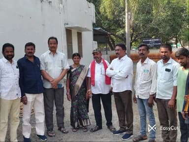 పాలకుర్తి: తొర్రూర్ లో డబల్ బెడ్ రూమ్ ఇండ్లను పంపిణీ చేయాలని చేపట్టిన ఆందోళనలో సిపిఎం నాయకుల అరెస్ట్,పరామర్శించిన BRS నేతలు