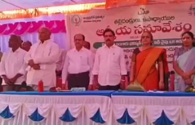 కళ్యాణదుర్గం: విద్యారంగ అభివృద్ధి కోసం కూటమి ప్రభుత్వం కృషి చేస్తున్నది: కుందుర్పి లో ఎమ్మెల్యే సురేంద్రబాబు