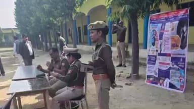 अकबरपुर: परसौली स्थित एक इंटर कॉलेज में मिशन शक्ति फेज-5 के तहत महिला सुरक्षा दल ने महिलाओं एवं बालिकाओं को जागरूक किया