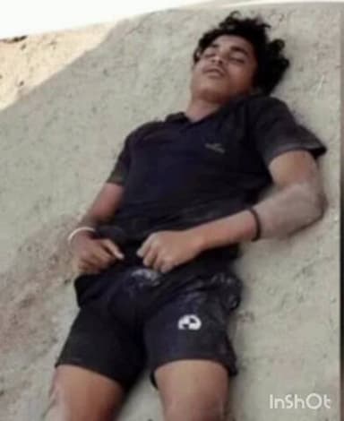 రాయపర్తి: కొండూరు గ్రామంలో 11 కి విద్యుత్ లైన్ కు బోర్ బండి తగలడంతో రామ్ సింగ్ అనే యువకుడు మృతి