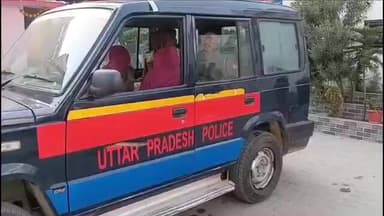 शाहजहांपुर: पुलिस ने रोडवेज बस स्टैंड से यात्री का बैग चोरी करने वाले अभियुक्त को 3 अंगूठियों और ₹550 नकदी के साथ किया गिरफ्तार