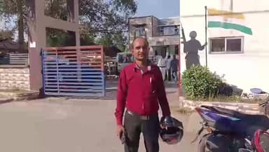 ঢেকিয়াজুলি ভাগ: ঢেকীয়াজুলিত গ্ৰাহকক অভৱ্য আচৰণ ব্যৱসায় প্ৰতিষ্ঠানৰ স্বত্বাধিকাৰীৰ,আৰুক্ষীৰ কাষ চাপিল ভুক্তভোগী