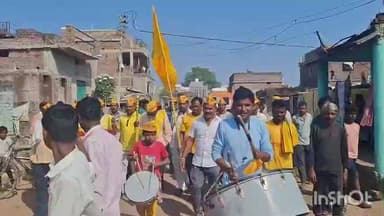 धामणगाव रेल्वे: शास्त्री चौक येथे मातंग समाजाच्या स्वतंत्र आरक्षणासाठी मुंबई ते नागपूर पायी पदयात्रा; शहरात पदयात्रेचे उत्स्फूर्त स्वागत