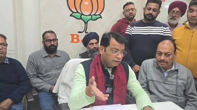 रुद्रपुर विधायक शिव अरोरा ने प्राधिकरण को भेजा काशीपुर बाईपास को 120 फुट चौड़ा करने का प्रस्ताव !
#KashipurBypass #Shiv...