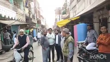 फर्रुखाबाद: मोहल्ला सुतहट्टी में स्मार्ट मीटर लगाए जाने के दौरान विद्युत कर्मियों से नोंकझोंक, सभासद प्रतिनिधि ने लगाए गंभीर आरोप