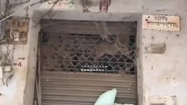 తిరువూరులో శిధిలావస్థకు చేరిన కూరగాయల మార్కెట్