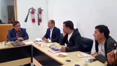 कन्नौज: कन्नौज शहर के तीन प्रमुख तालाबों के सौंदर्यीकरण को लेकर मंत्री असीम अरुण ने ठेकेदारों के साथ की बैठक