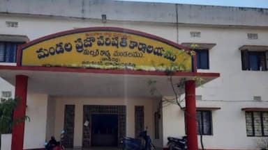 మల్హర్ రావు: ఏకగ్రీవంగా ఎన్నిక కానున్న దుబ్బపేట జిపి, ఒకే ఒక్క నామినేషన్ దాఖలు, నాలుగు వార్డులకు సైతం ఒక్కో నామినేషన్ దాఖలు